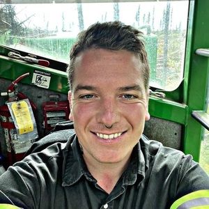 Meet your Posher, Jonathan